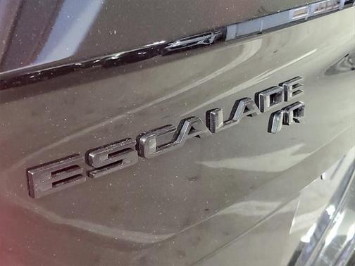2025 Cadillac Escalade IQ Sport 1