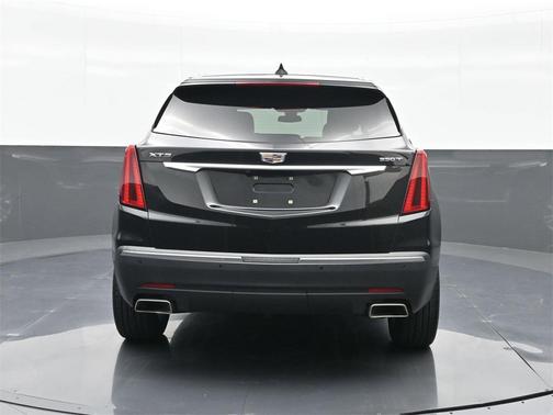 2023 Cadillac XT5 Luxury