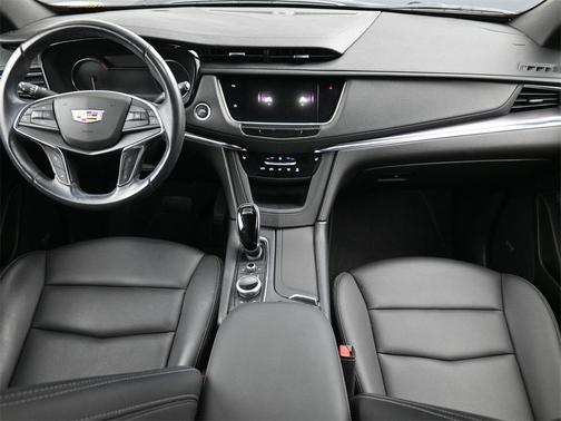 2023 Cadillac XT5 Luxury