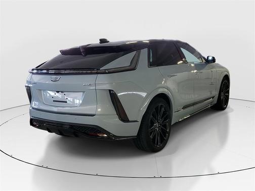 2026 Cadillac LYRIQ V Premium
