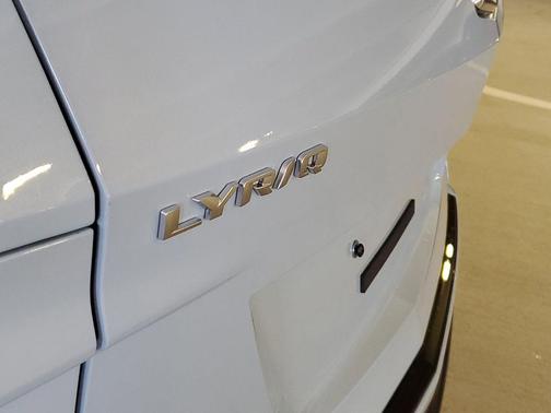 2026 Cadillac LYRIQ V Premium