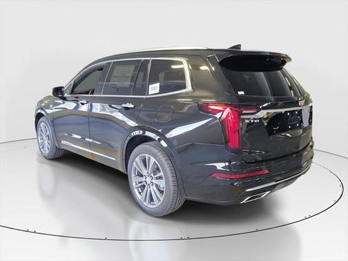 2025 Cadillac XT6 Premium Luxury FWD