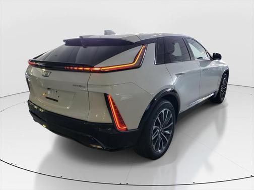 2025 Cadillac LYRIQ Sport w/1SF