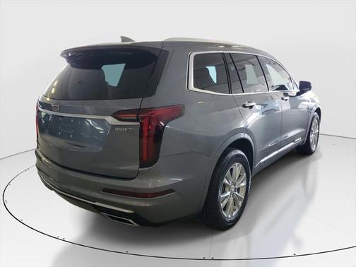 2021 Cadillac XT6 Luxury FWD