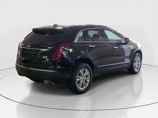 2025 Cadillac XT5 Luxury