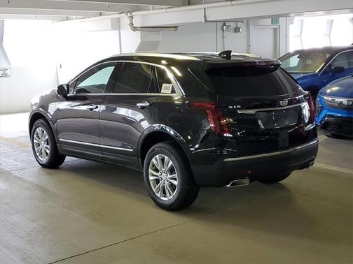 2025 Cadillac XT5 Luxury