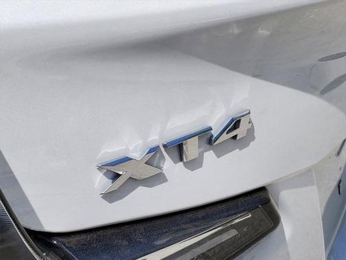 2025 Cadillac XT4 Sport