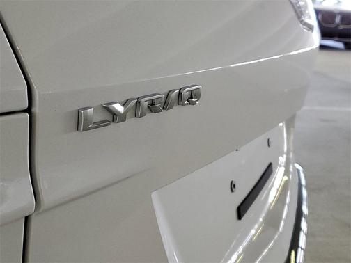 2025 Cadillac LYRIQ Sport