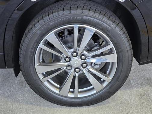 2025 Cadillac XT6 Premium Luxury FWD