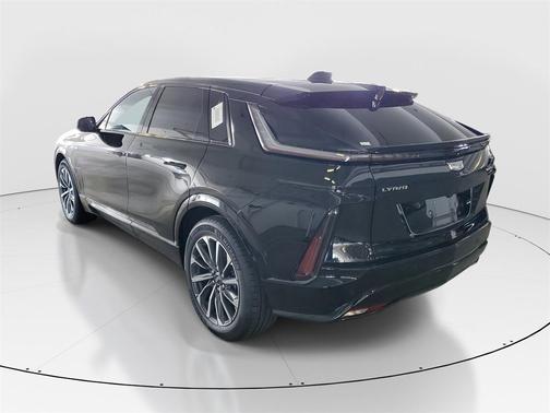 2025 Cadillac LYRIQ Sport