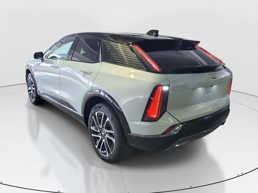 2025 Cadillac OPTIQ Sport 2 AWD