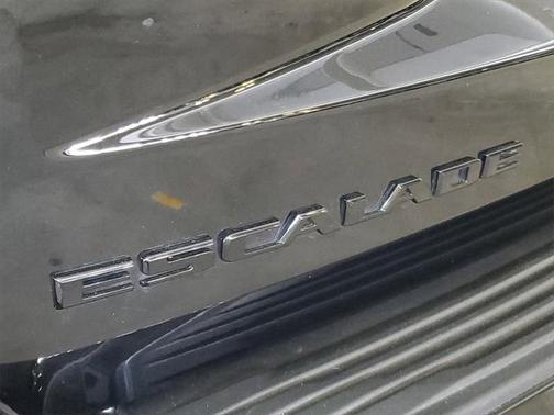 2022 Cadillac Escalade Sport