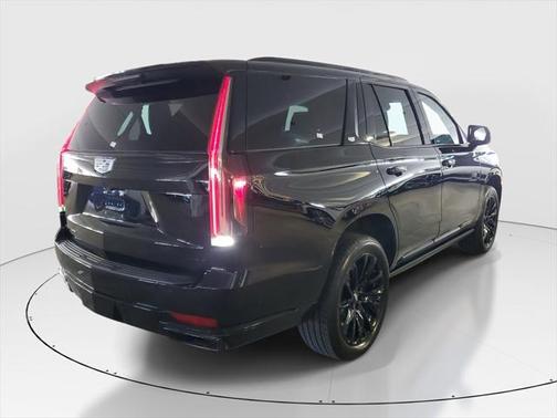2022 Cadillac Escalade Sport