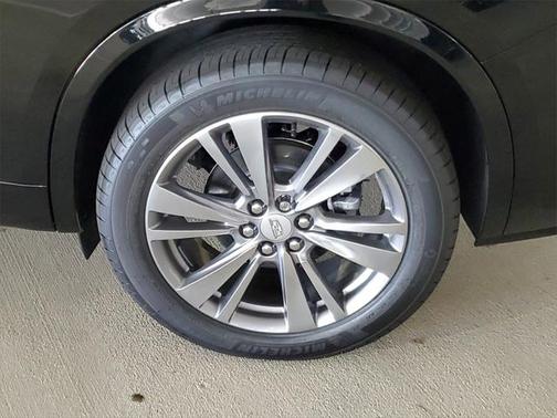 2025 Cadillac XT6 Premium Luxury FWD