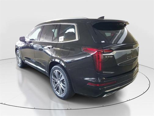 2025 Cadillac XT6 Premium Luxury FWD
