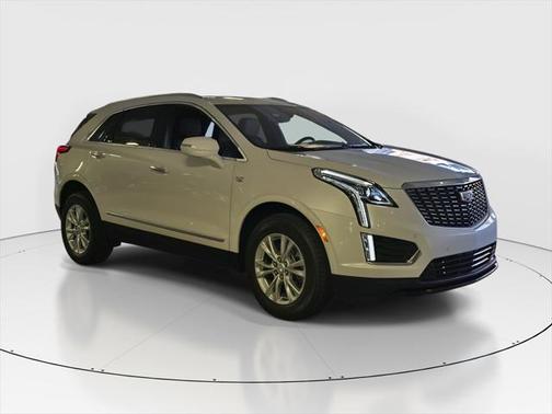 2025 Cadillac XT5 Luxury