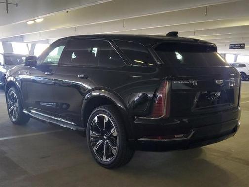 2025 Cadillac Escalade Sport