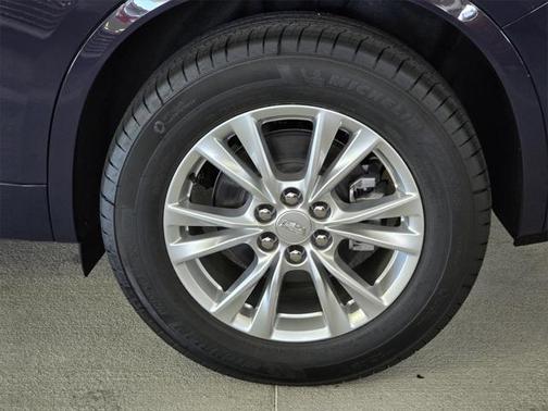2025 Cadillac XT6 Luxury FWD