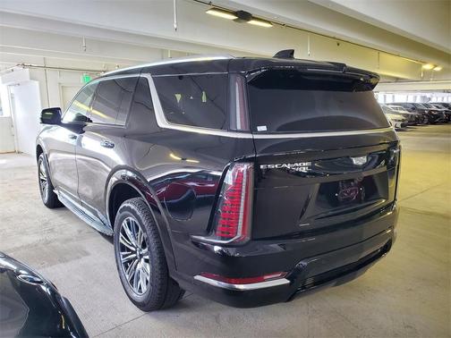 2026 Cadillac Escalade IQ Luxury