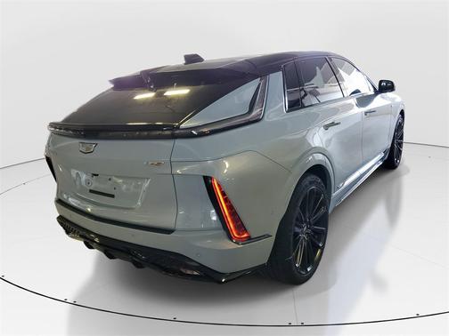 2026 Cadillac LYRIQ V