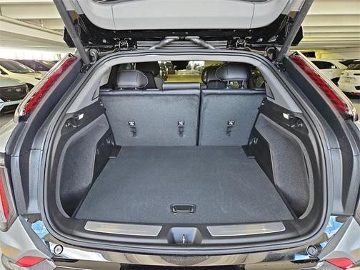 2025 Cadillac OPTIQ Sport 1 AWD