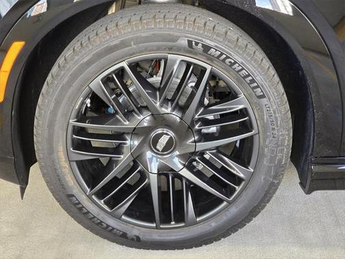 2025 Cadillac Escalade Sport