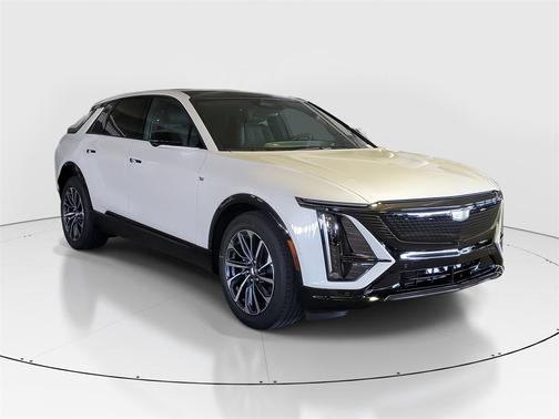 2025 Cadillac LYRIQ Sport
