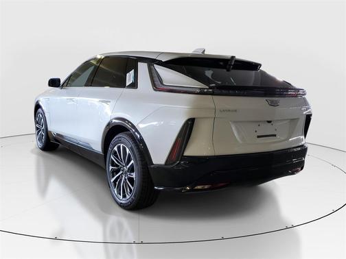2025 Cadillac LYRIQ Sport