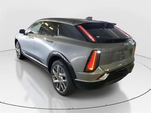 2025 Cadillac OPTIQ Luxury 1 AWD