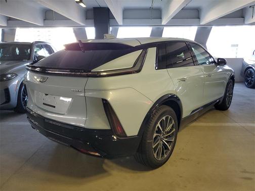 2026 Cadillac LYRIQ Sport