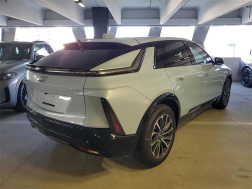 2026 Cadillac LYRIQ Sport