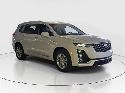 2025 Cadillac XT6 Luxury FWD