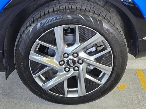 2025 Cadillac OPTIQ Luxury