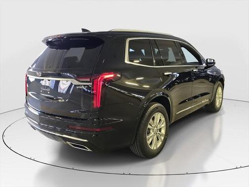2025 Cadillac XT6 Luxury FWD