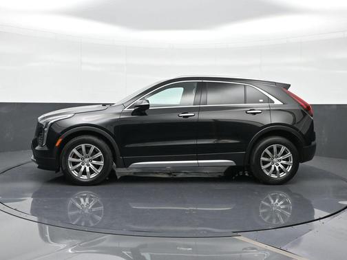 Stellar Black Metallic 2023 Cadillac XT4 Premium Luxury