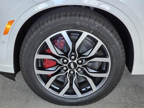 2025 Cadillac XT6 Sport AWD