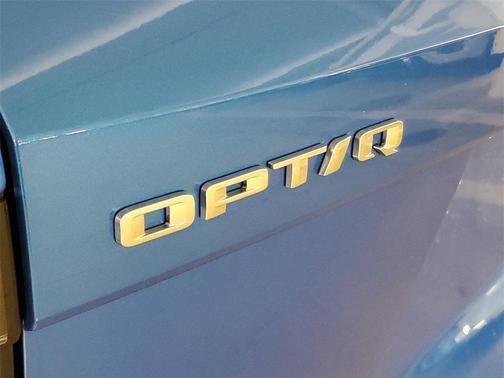 2025 Cadillac OPTIQ Luxury 2 AWD