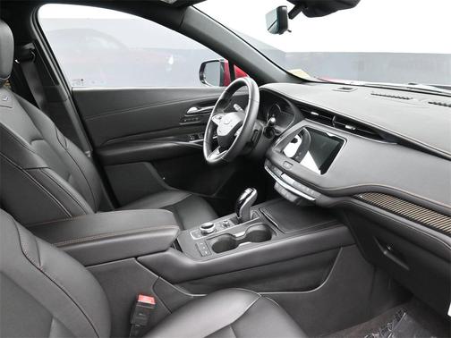 2022 Cadillac XT4 Sport