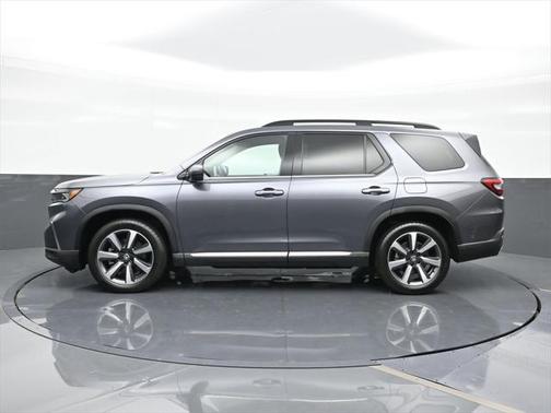 2023 Honda Pilot Touring 8-Passenger