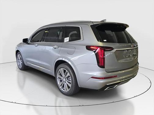 2025 Cadillac XT6 Premium Luxury FWD