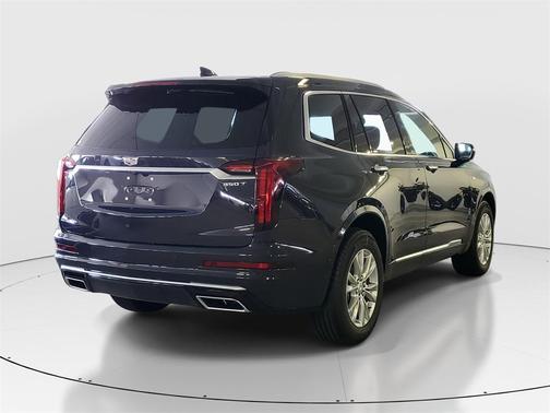 2025 Cadillac XT6 Luxury FWD