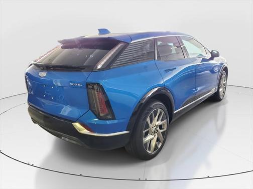 2025 Cadillac OPTIQ Luxury