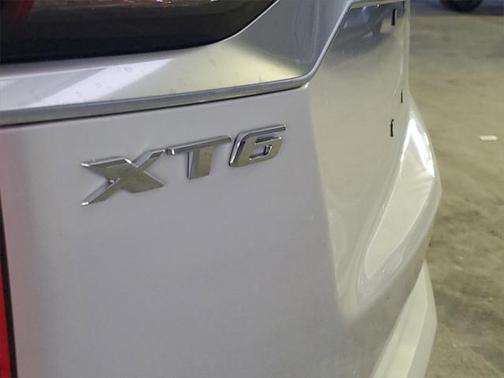 2025 Cadillac XT6 Premium Luxury FWD