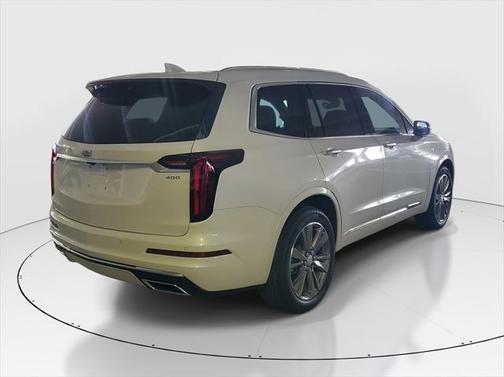2025 Cadillac XT6 Premium Luxury FWD