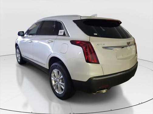 2025 Cadillac XT5 Luxury