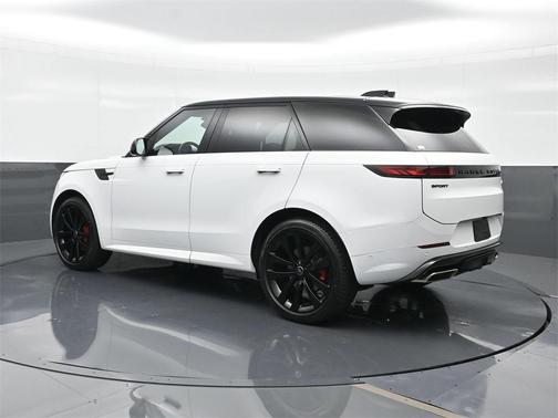 2023 Land Rover Range Rover Sport SE