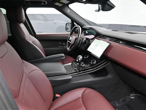 2023 Land Rover Range Rover Sport SE