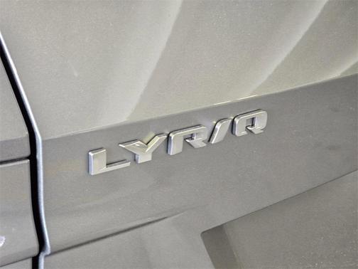2025 Cadillac LYRIQ Sport