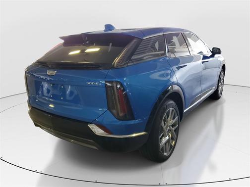 2025 Cadillac OPTIQ Luxury 1 AWD
