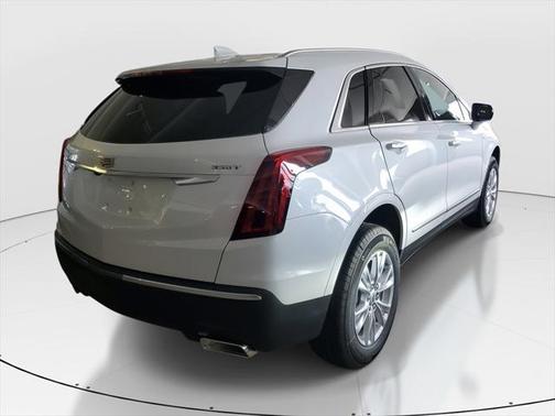 2025 Cadillac XT5 Luxury
